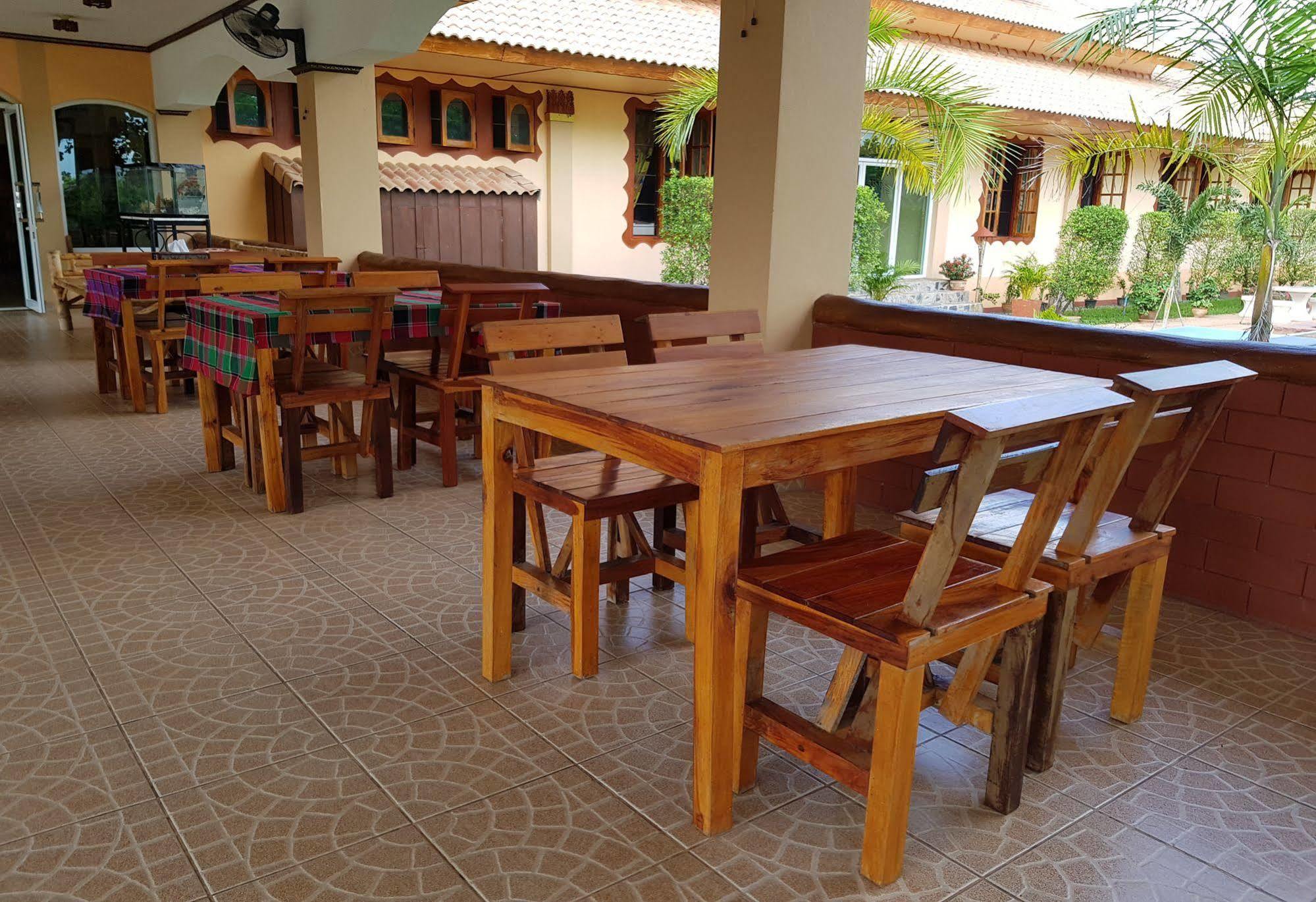 Changthai Comfort Guest House Udon Thani Exterior foto